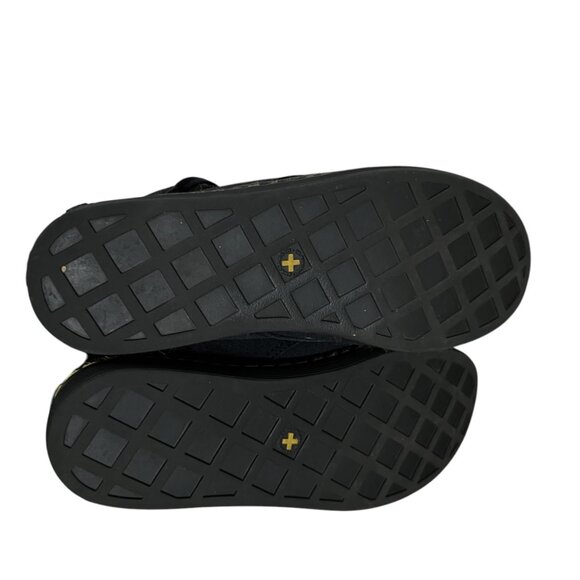 Dr. Martens Belmont Black Canvas Ankle Boots Size 7 - Picture 9 of 12